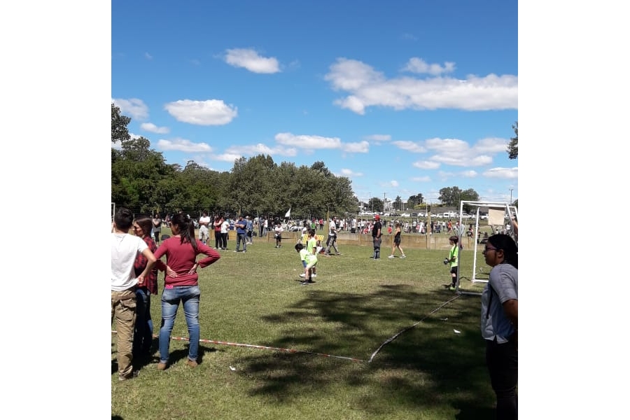 Campeonato de fútbol con fines solidarios - Colegio San José Tandil
