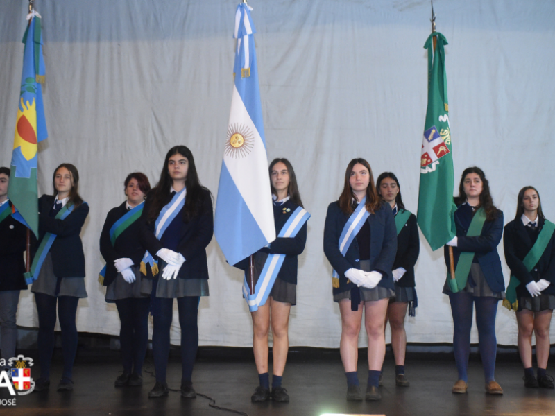 212º Aniversario de la Revolución de Mayo - Nivel Secundario - Colegio San José Tandil