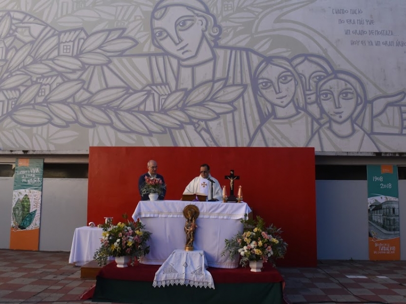 Misa en Acción de Gracias por los 110 años del Colegio - Colegio San José Tandil